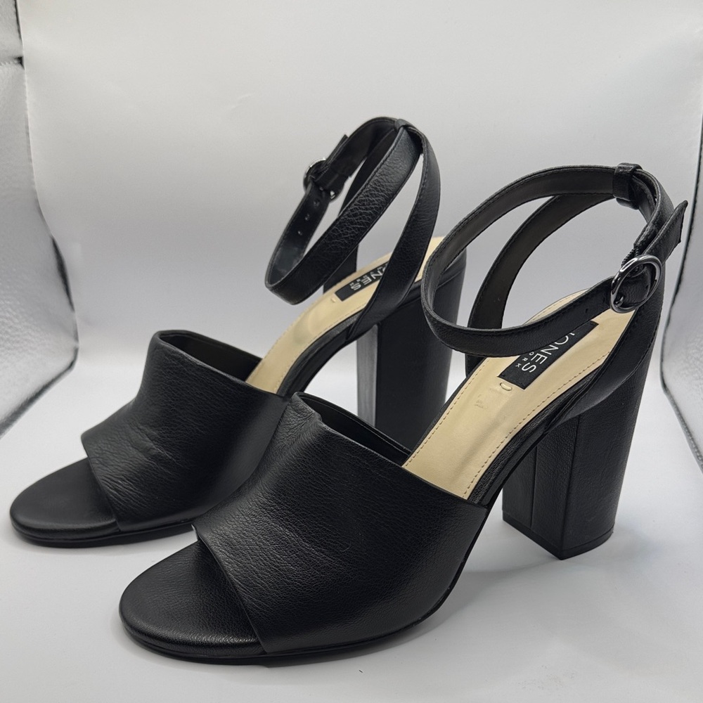 NIB Jones New York Izzie Nappa Leather Block Heel Sandals Black Size 10M